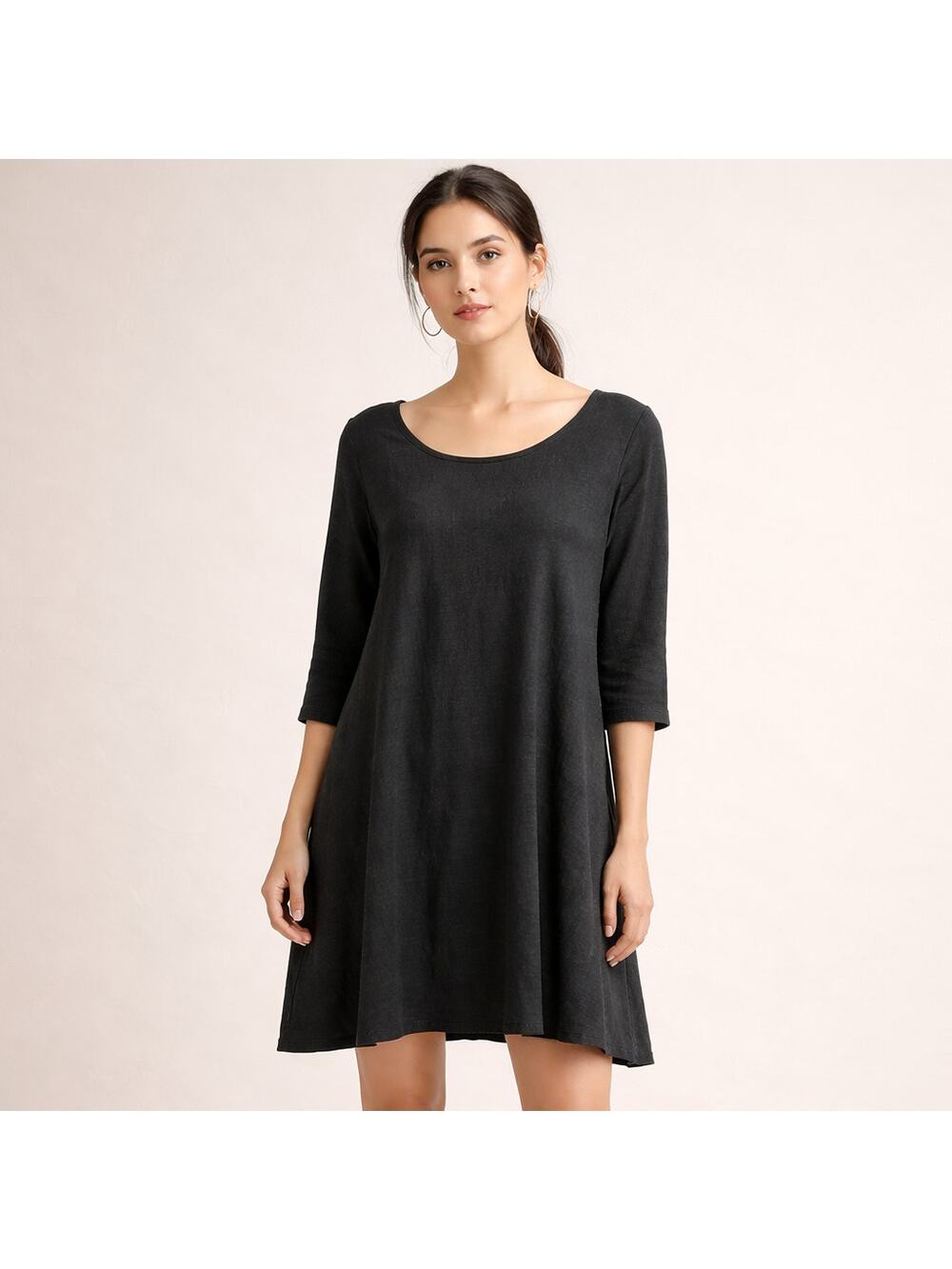 Eileen Fisher Swing Tunic Top Women M Black 100% Linen Scoopneck Knit Lagenlook